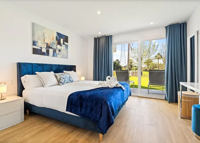 Al4-2107 - - Alcazaba Lagoon * Estepona